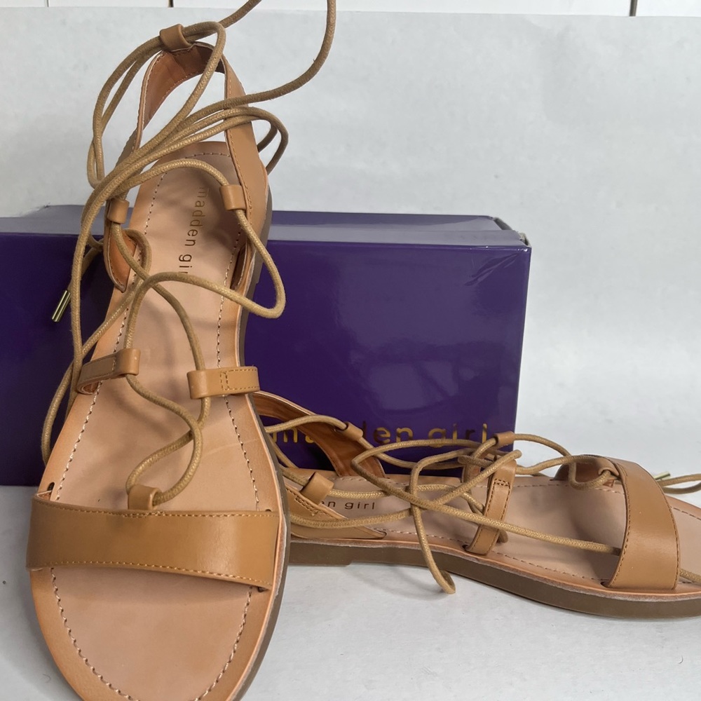 Gladiator Sandal NWT sz10